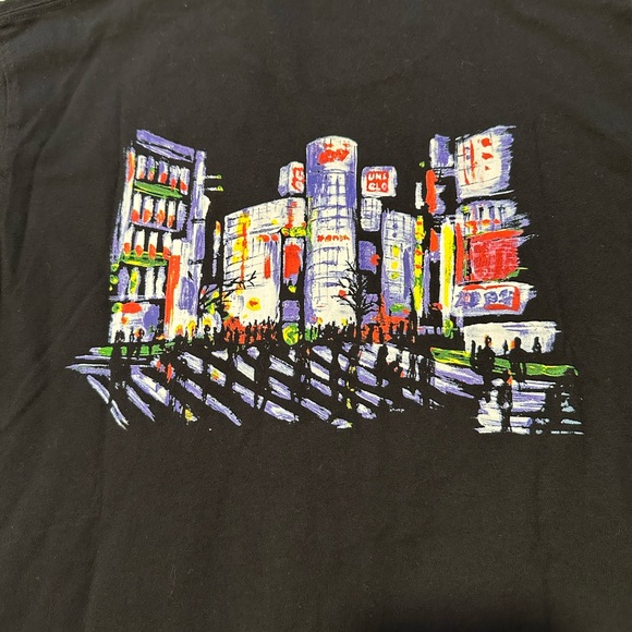 Uniqlo Japan Edition Shibuya Crossing T-Shirt - Picture 6 of 7